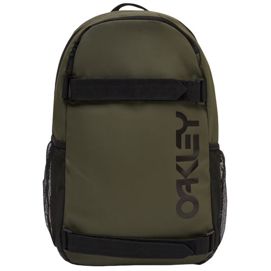 THE FRESHMAN SKATE BACKPACK