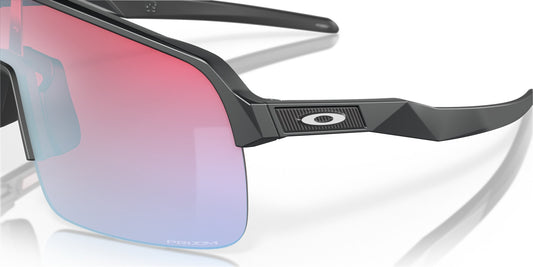 SUTRO LITE MATTE CARBON PRIZM SNOW SAPPHIRE
