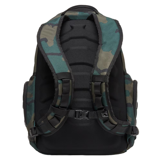 B1B Camo Hunter (9NQ)