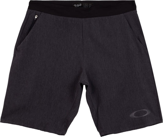 BLADE HYBRID ACTION SHORTS