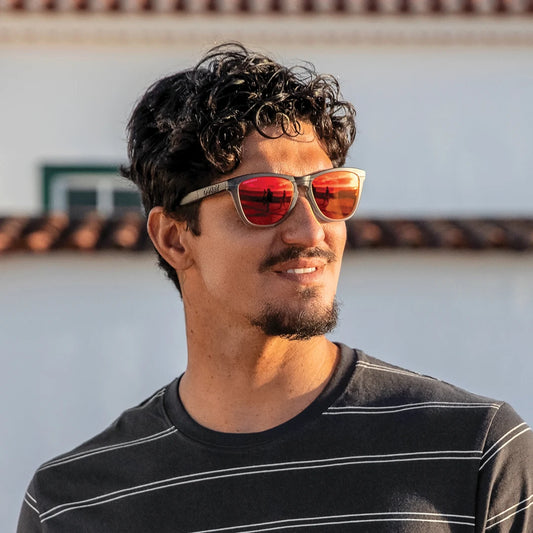 Oakley Frogskins Range | Matte Grey Smoke Prizm Ruby | Lentes Lifestyle