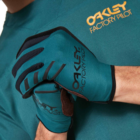 ALL CONDITIONS GLOVES